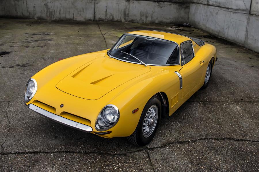  Bizzarrini 5300 GT Strada 1966 года  (фото 18 из 18)